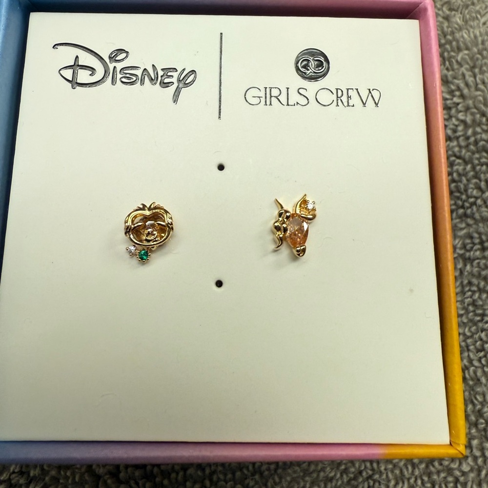 Zootopia Girl Crew Earrings Disney